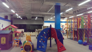 sala z zabawami dla dzieci